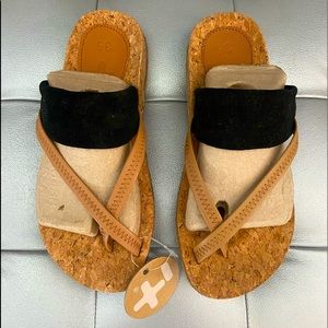 NEW! Otz Cork Leather Footbed Flip-flop Sandals